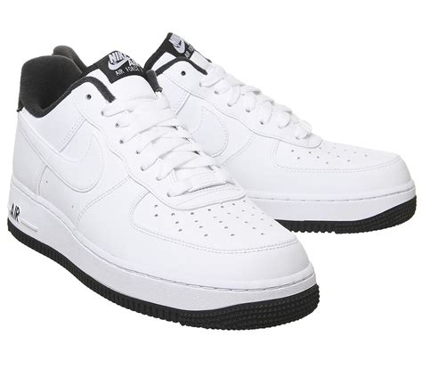 nike air force 1 07 schwarz weiß lack|nike air force white black.